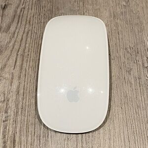 Apple A1296 Magic Mouse Gen 1 Wireless Official/Original - Battery Version